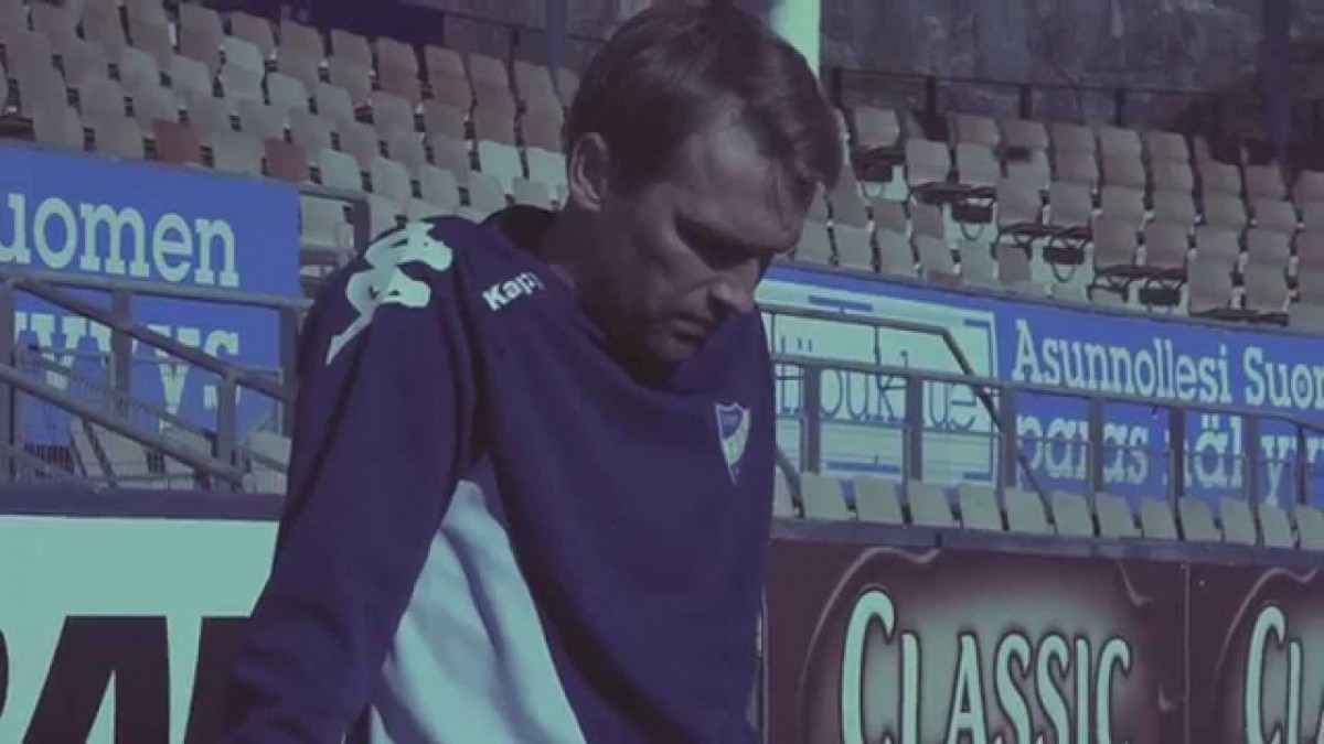Video: HIFK julkaisi päävalmentajansa jatkosopimuksen tunteikkaalla videolla