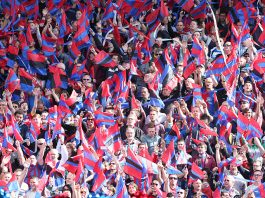 Video: Crystal Palace muisteli Aki Riihilahti -showta tasan 12 vuoden takaa