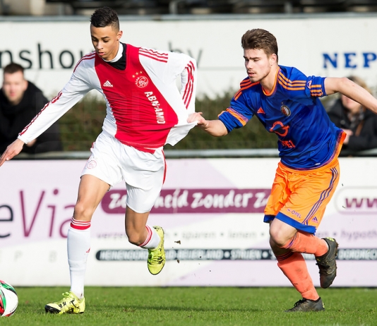 Video: Ajaxin superlupaus Millen Baars Manchester Unitediin – Hylkäsi Arsenalin ja Chelsean lähentelyt
