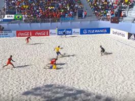 Video: Beachfutiksen MM-finaali 2017 oli Brasilian juhlaa Brasilia beachfutiksen MM-finaali puoliaika