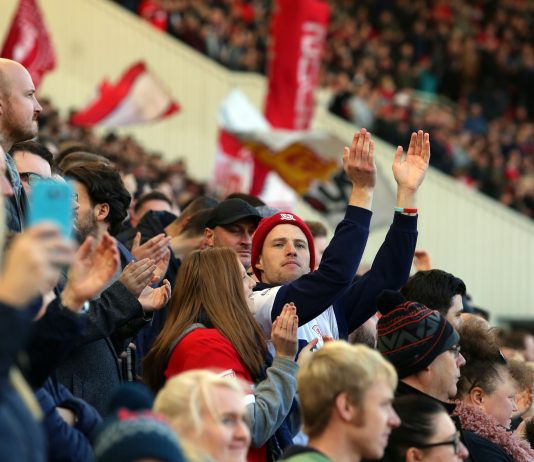 Middlesbrough-kannattajat puoliaika