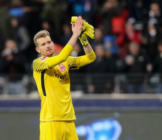 lukas hradecky puoliaika