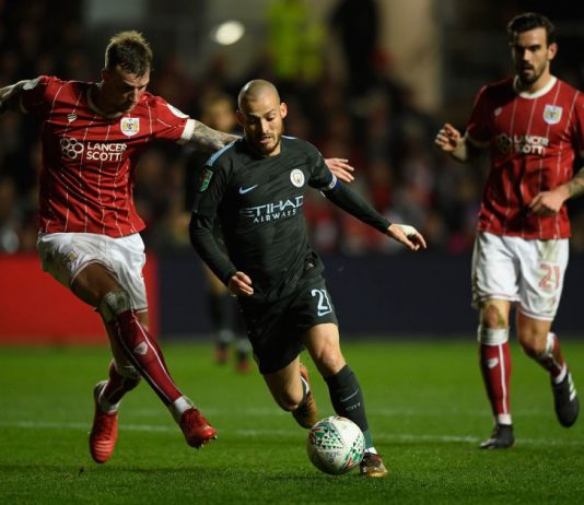 Manchester City raivasi tiensä liigacupin finaaliin City Puoliaika