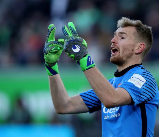 Frankfurt etenee Saksan Cupin välieriin – Lukas Hradecky torjui nollapelin lukas hradecky puoliaika