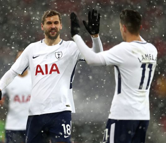 Tottenham Hotspur v Rochdale fernando llorente puoliaika