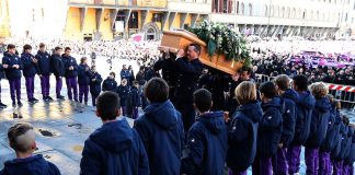 Davide Astori Funeral puoliaika