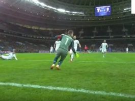 Video: Venäjän maalivahti Igor Akinfeeville valtava määrä torjuntoja Brasiliaa vastaan igor akinfeev puoliaika