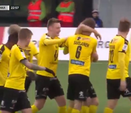 Video: KuPS:n Saku Savolainen pamautti komean yläpesämaalin Veikkausliigan avauskierroksella saku savolainen puoliaika