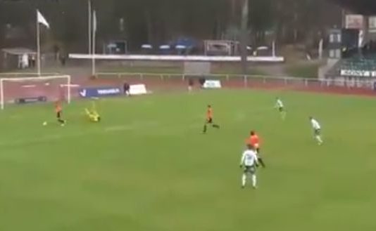 Video: Mika Ääritalo yllättää takaa IFK Mariehamnin maalivahdin keväällä 2018 mika ääritalo puoliaika