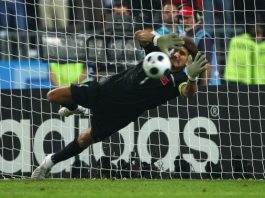 Video: Syntymäpäiväsankari Rüstü Recberin upeimmat torjunnat