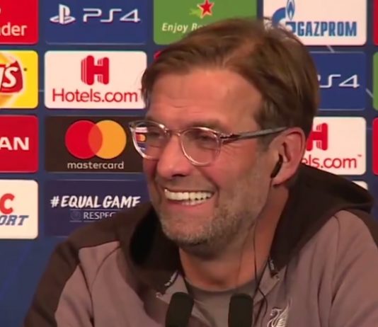 Video: Jürgen Klopp nauratti lehdistötilaisuudessa: ”Kääntäjällä on eroottinen ääni”