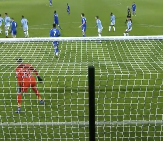 Video: Ricardo Pereiran komea pommi kaatoi Manchester Cityn