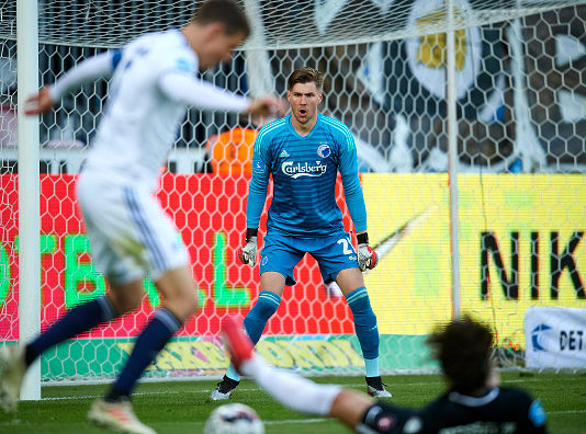 Maalivahti Jesse Joronen siirtyy Serie A:ssa pelaavaan Bresciaan!