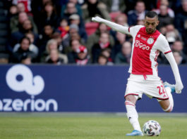 Ajax-tähti Hakim Ziyech siirtyy tulevana kesänä Chelseaan