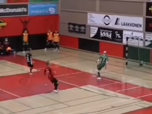Video: FC Kemi teki maailmanluokan maalin Futsal-Liigassa