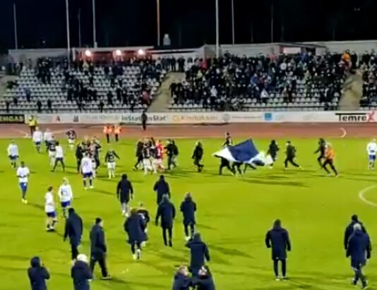 Video: AC Oulu nousee Veikkausliigaan – päätöskierroksella murskavoitto!