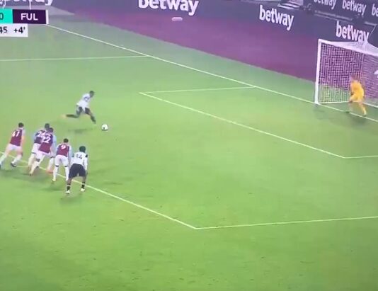 Video: Fulham-pelaajalta historian surkein Panenka 98. minuutilla Valioliigassa