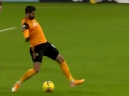 Arsenalille tappio kahden miehen alivoimalla – David Luizin ulosajo herätti tunteita