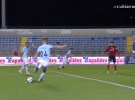 Video: Onni Valakari iski kaksi maalia – ovela vapari yllätti maalivahdin täysin