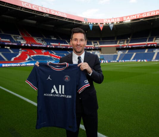 Nyt se on varmaa: Lionel Messi siirtyy Paris Saint-Germainiin!