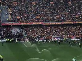 Video: Ranskan liigassa kuuma tunnelma – Lensin ”kannattajat” juoksivat kentän poikki tappelemaan