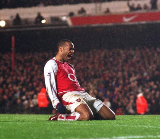 Video: Thierry Henry tykittää täydellisen osuman Man Cityn verkkoon 2004