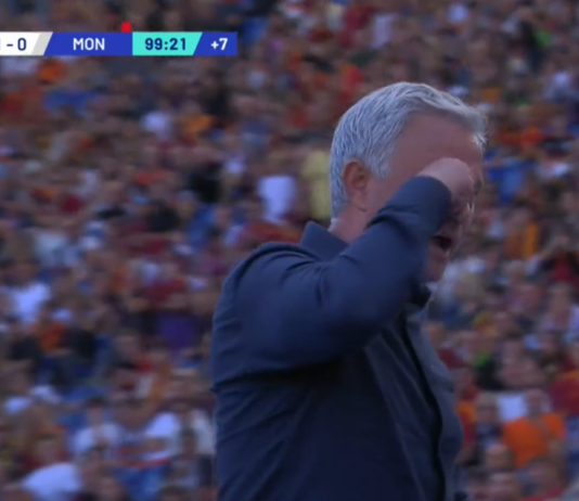 Video: Jose Mourinho näytteli krokotiilinkyyneleitä Monzan valmentajalle – erotuomari antoi punaisen kortin