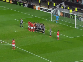 Klassikkovideo: Nico Gaitan laukoo Panenka-maalin vapaapotkusta Eurooppa-liigan pudotuspeleissä