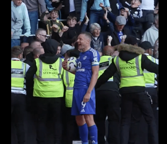 Video: Leicester nousi voittoon – Jamie Vardy meni naureskelemaan Southampton-fanien eteen