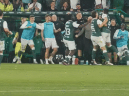 Video: Hibernian FC:n Kieron Bowie laukoi elämänsä maalin valtavalla kaarella