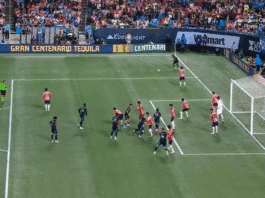 Video: Charlotte FC:n Kerwin Vargas laukoi lisäajalla tasoitusmaalin vaparista pienestä kulmasta