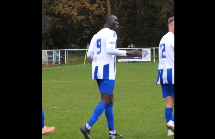 Video: Papiss Cissé teki 7 maalia Sunnuntailiigassa – pelaajilla 1801 ottelun Valioliiga-kokemus