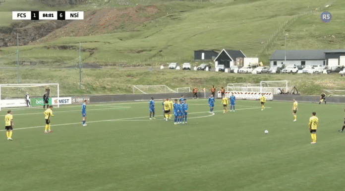 Video: Häikäisevä vaparimaali Färsaarten Valioliigassa – selostaja riehaantuu täysin