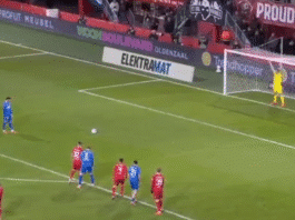 Video: AZ Alkmaarin Troy Parrottilta vuoden kehnoin Panenka-rankkari 99. minuutilla