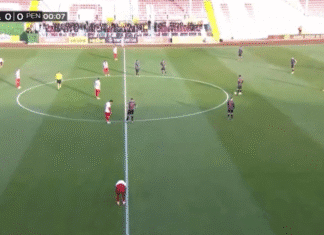 Video: Bolusporin pelaajat protestoivat, eivätkä pelanneet ensimmäistä minuuttia – vastustajalta hienoa urheiluhenkeä