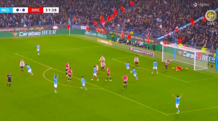 Video: Rayan Cherki tälläsi komean voittomaalin Man Citylle Englannin Liigacupin puolivälierissä