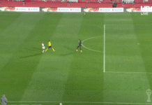 Video: Ugandan varaveskari otti järjettömän punaisen – ehti olla kentällä vain 10 minuuttia