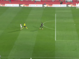 Video: Ugandan varaveskari otti järjettömän punaisen – ehti olla kentällä vain 10 minuuttia