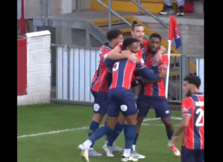 Video: 36-vuotias Andy Carrol maalivireessä Englannin 6. korkeimmalla sarjatasolla