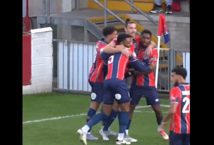 Video: 36-vuotias Andy Carrol maalivireessä Englannin 6. korkeimmalla sarjatasolla