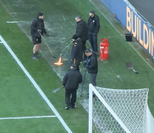 Video: Sivurajaa ympäröivät alueet jäässä – Hull–Watford jouduttiin siirtämään