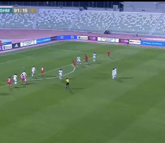 Video: Qatarin Cupissa uskomaton oma maali lisäajalla – maalivahdilta triplasähellys