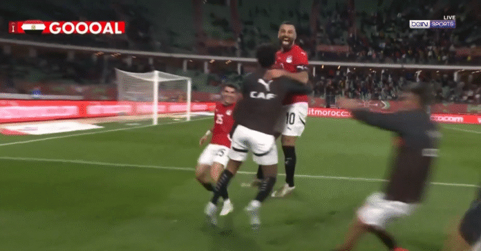 Video: Mohamed Salah viimeisteli jatkoajalla – Egypti etenee puolivälieriin