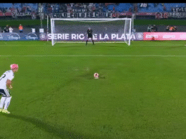 Video: Cristián Zavalalta umpisurkea Panenka – ja hämmentävä loukkaantuminen heti perään