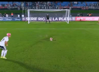 Video: Cristián Zavalalta umpisurkea Panenka – ja hämmentävä loukkaantuminen heti perään