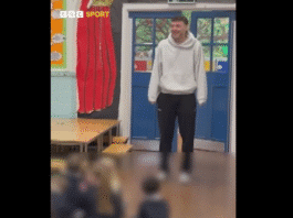 Video: Sankarin vastaanotto lapsilta – Macclesfieldin Sam Heathcote palasi töihin