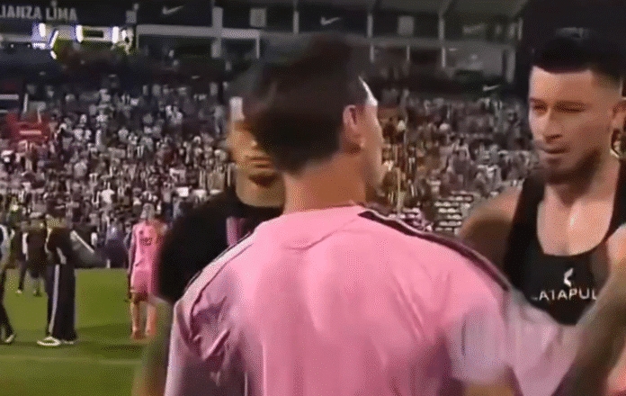 Video: Alianza Lima kaatoi Inter Miamin – Alan Cantero kyynelehti saatuaan Messin pelipaidan