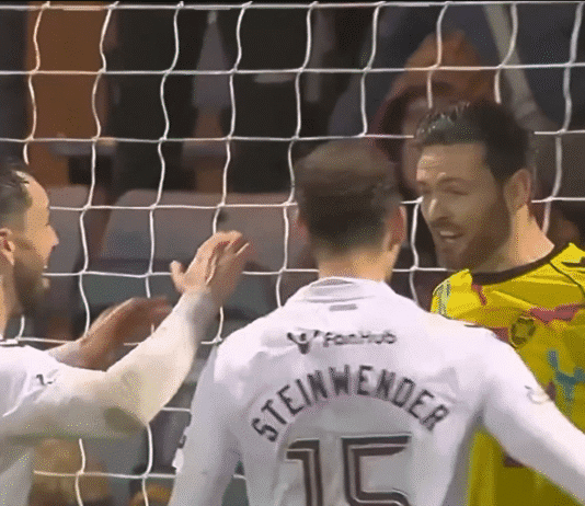 Video: 43-vuotias Craig Gordon otti uskomattoman gamesaverin Skotlannin Valioliigassa