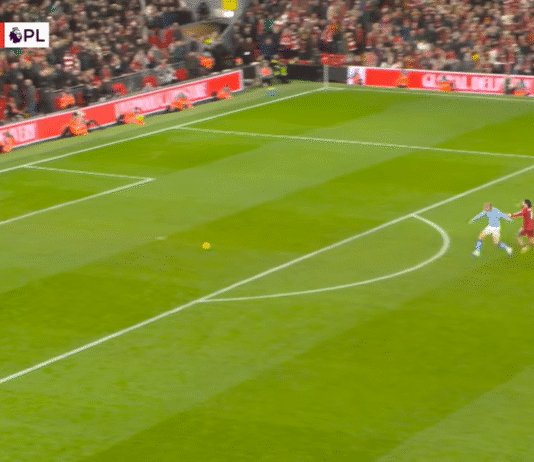 Video: Liverpoolin Dominik Szoboszlai ajettiin suihkuun erikoisen tilanteen päätteeksi