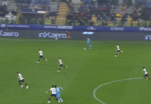 Video: Cagliarin Michael Folorunsho laukoi uskomattoman maalin lähes sivurajalta Serie A:ssa